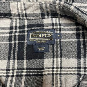Pendleton Black & Gray Plaid 100% Cotton Button-Up Shirt – Size M